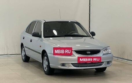 Hyundai Accent II, 2008 год, 635 000 рублей, 2 фотография