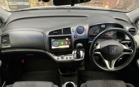 Honda Stream II, 2012 год, 1 200 411 рублей, 9 фотография