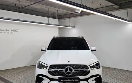 Mercedes-Benz GLE, 2024 год, 11 712 000 рублей, 2 фотография