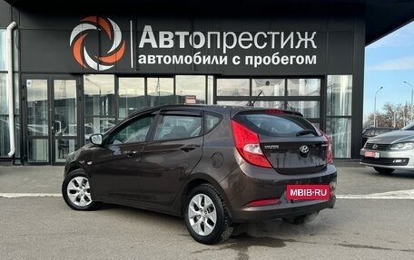 Hyundai Solaris II рестайлинг, 2015 год, 850 000 рублей, 4 фотография