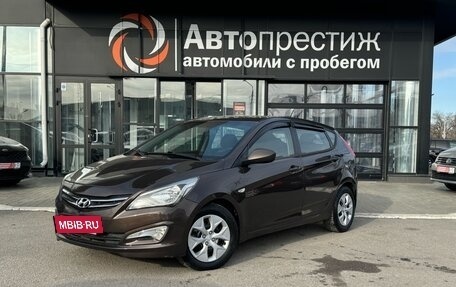 Hyundai Solaris II рестайлинг, 2015 год, 850 000 рублей, 3 фотография