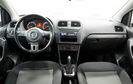 Volkswagen Polo VI (EU Market), 2012 год, 963 000 рублей, 10 фотография