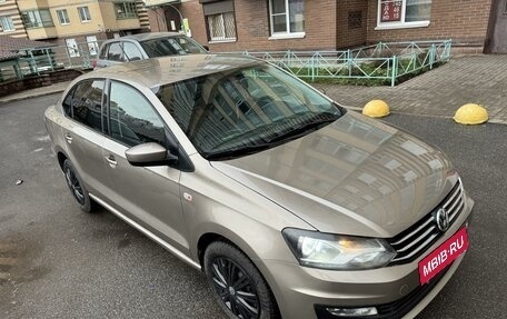 Volkswagen Polo VI (EU Market), 2016 год, 825 000 рублей, 2 фотография