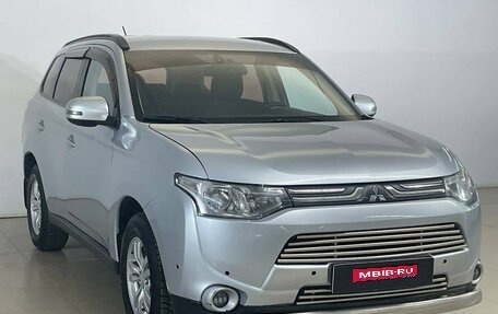 Mitsubishi Outlander III рестайлинг 3, 2012 год, 1 325 000 рублей, 1 фотография