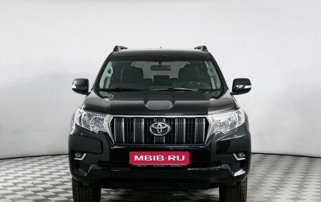 Toyota Land Cruiser Prado 150 рестайлинг 2, 2018 год, 3 729 300 рублей, 2 фотография