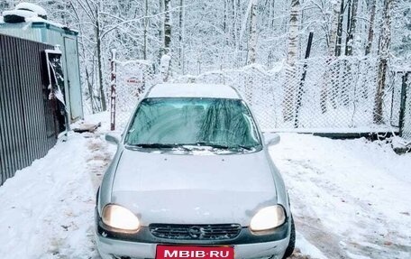 Opel Corsa B, 2000 год, 139 000 рублей, 1 фотография