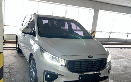 KIA Carnival III, 2020 год, 3 500 000 рублей, 2 фотография