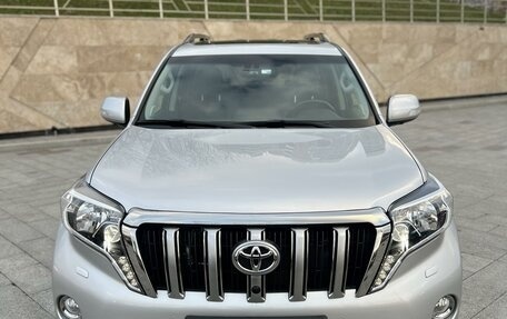 Toyota Land Cruiser Prado 150 рестайлинг 2, 2016 год, 6 250 000 рублей, 2 фотография