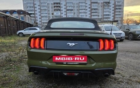 Ford Mustang VI рестайлинг, 2019 год, 2 700 000 рублей, 9 фотография