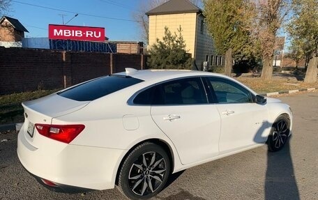 Chevrolet Malibu IX, 2017 год, 1 550 000 рублей, 6 фотография