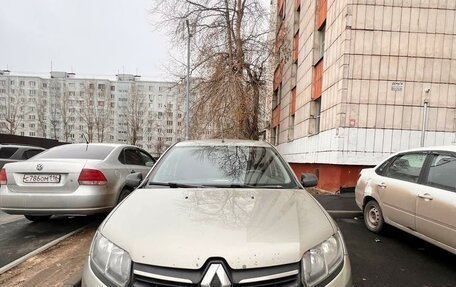 Renault Logan II, 2016 год, 550 000 рублей, 4 фотография