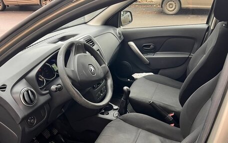 Renault Logan II, 2016 год, 550 000 рублей, 7 фотография