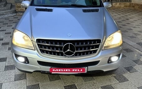 Mercedes-Benz M-Класс, 2005 год, 950 000 рублей, 3 фотография