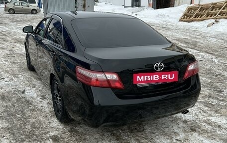 Toyota Camry, 2011 год, 1 450 000 рублей, 4 фотография