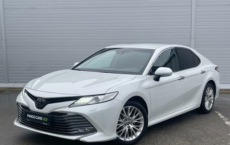 Toyota Camry, 2020 год, 3 245 000 рублей, 3 фотография