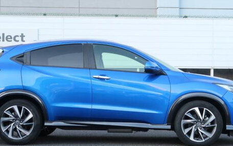 Honda Vezel, 2017 год, 1 499 000 рублей, 16 фотография