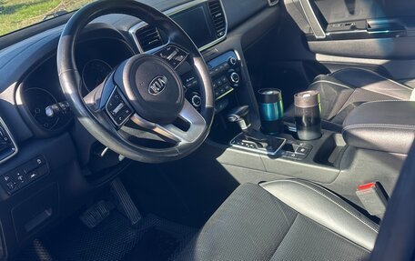 KIA Sportage IV рестайлинг, 2019 год, 2 599 990 рублей, 9 фотография