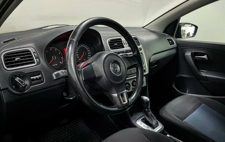 Volkswagen Polo VI (EU Market), 2013 год, 1 071 000 рублей, 9 фотография