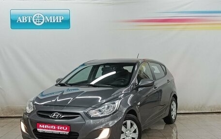 Hyundai Solaris II рестайлинг, 2011 год, 820 000 рублей, 1 фотография