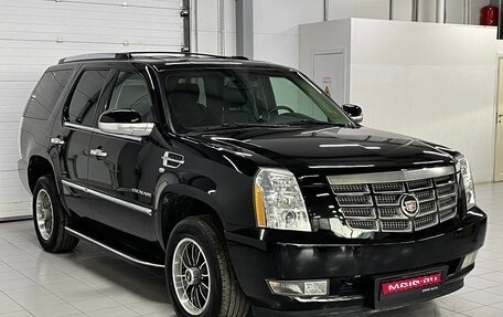 Cadillac Escalade III, 2009 год, 2 399 000 рублей, 1 фотография