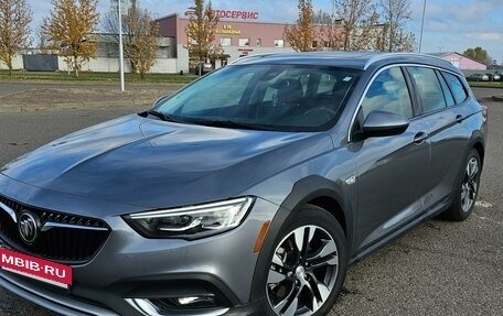 Buick Regal VI, 2018 год, 3 950 000 рублей, 2 фотография