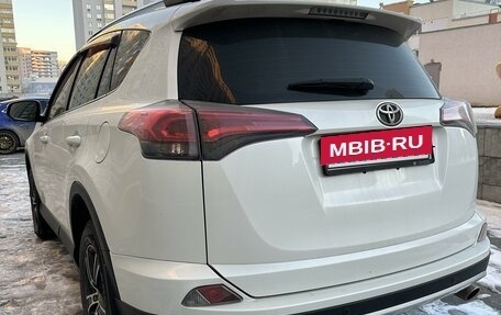 Toyota RAV4, 2016 год, 2 850 000 рублей, 4 фотография