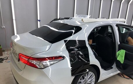 Toyota Camry, 2018 год, 3 100 000 рублей, 9 фотография