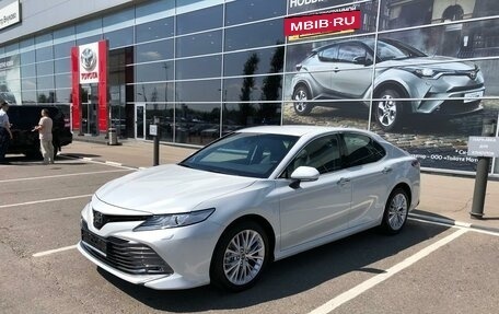 Toyota Camry, 2018 год, 3 100 000 рублей, 11 фотография