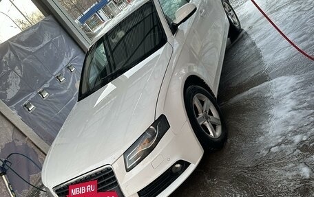 Audi A4, 2011 год, 1 299 000 рублей, 8 фотография