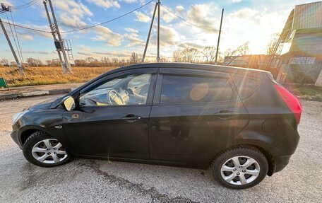 Hyundai Solaris II рестайлинг, 2012 год, 680 000 рублей, 8 фотография