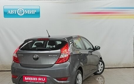 Hyundai Solaris II рестайлинг, 2011 год, 820 000 рублей, 5 фотография