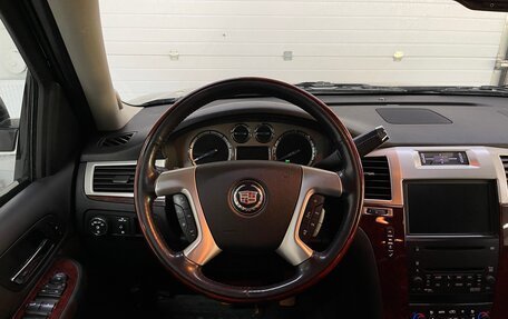 Cadillac Escalade III, 2009 год, 2 399 000 рублей, 11 фотография