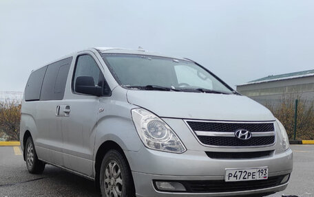 Hyundai Grand Starex Grand Starex I рестайлинг 2, 2008 год, 1 380 000 рублей, 1 фотография