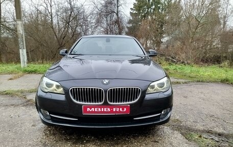 BMW 5 серия, 2011 год, 1 950 000 рублей, 1 фотография