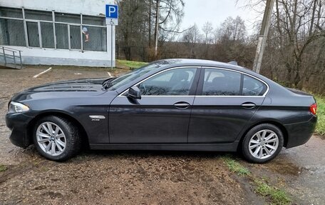 BMW 5 серия, 2011 год, 1 950 000 рублей, 4 фотография