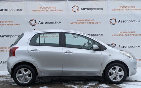 Toyota Yaris III рестайлинг, 2008 год, 690 000 рублей, 4 фотография