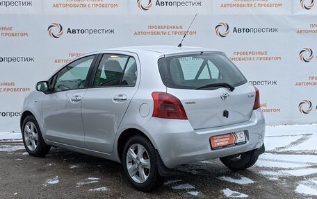 Toyota Yaris III рестайлинг, 2008 год, 690 000 рублей, 8 фотография