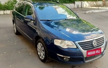 Volkswagen Passat B6, 2010 год, 535 000 рублей, 3 фотография