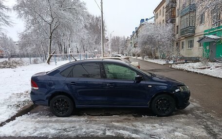 Volkswagen Polo VI (EU Market), 2013 год, 450 000 рублей, 2 фотография