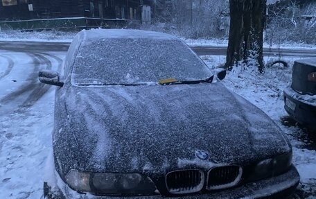 BMW 5 серия, 1999 год, 650 000 рублей, 1 фотография