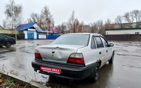 Daewoo Nexia I рестайлинг, 2000 год, 45 000 рублей, 2 фотография