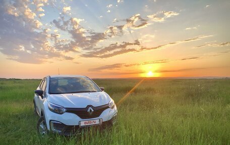 Renault Kaptur I рестайлинг, 2017 год, 1 550 000 рублей, 3 фотография