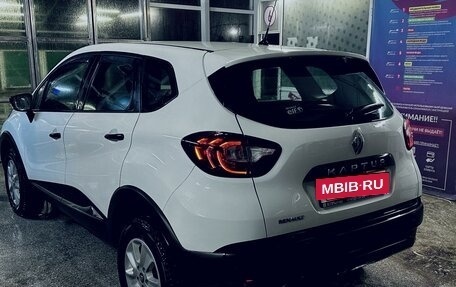 Renault Kaptur I рестайлинг, 2017 год, 1 550 000 рублей, 4 фотография