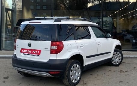 Skoda Yeti I рестайлинг, 2013 год, 965 000 рублей, 5 фотография