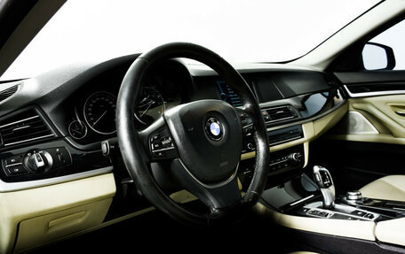 BMW 5 серия, 2012 год, 1 548 000 рублей, 13 фотография