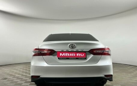 Toyota Camry, 2020 год, 3 079 000 рублей, 5 фотография