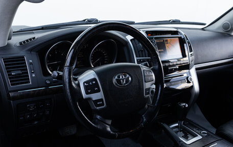 Toyota Land Cruiser 200, 2013 год, 3 030 000 рублей, 14 фотография