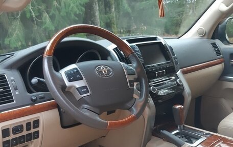 Toyota Land Cruiser 200, 2012 год, 4 200 000 рублей, 9 фотография