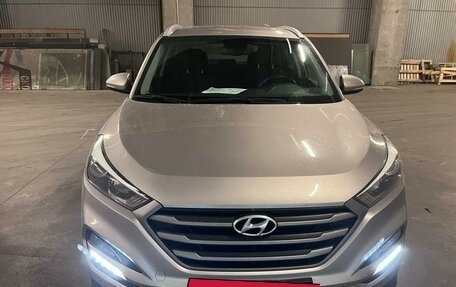 Hyundai Tucson III, 2018 год, 2 129 000 рублей, 2 фотография