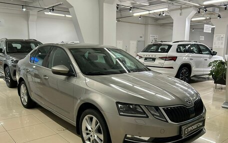 Skoda Octavia, 2018 год, 2 199 000 рублей, 3 фотография